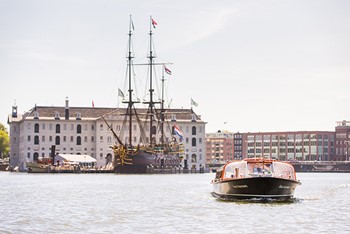 Canal Cruise at Maritime Museum